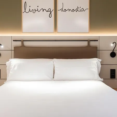 Leonardo Boutique Hotel