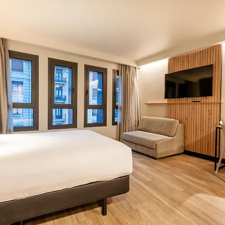 Hotel Leonardo Boutique