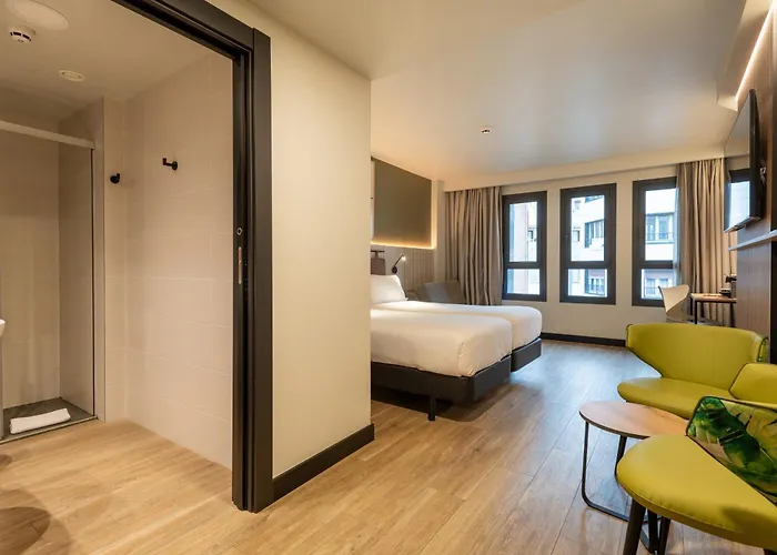 Leonardo Boutique Hotel