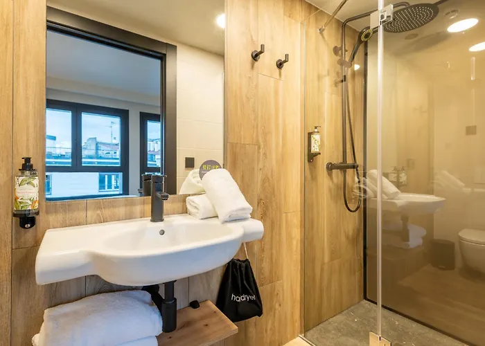 Leonardo Boutique 산세바스티안